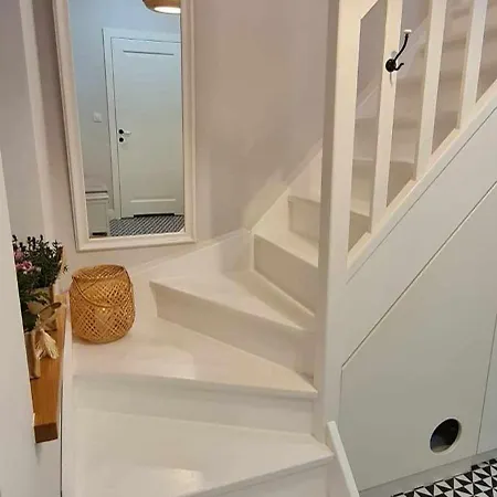 Cztery Strony Mazur Ryn (Warmian-Masurian)